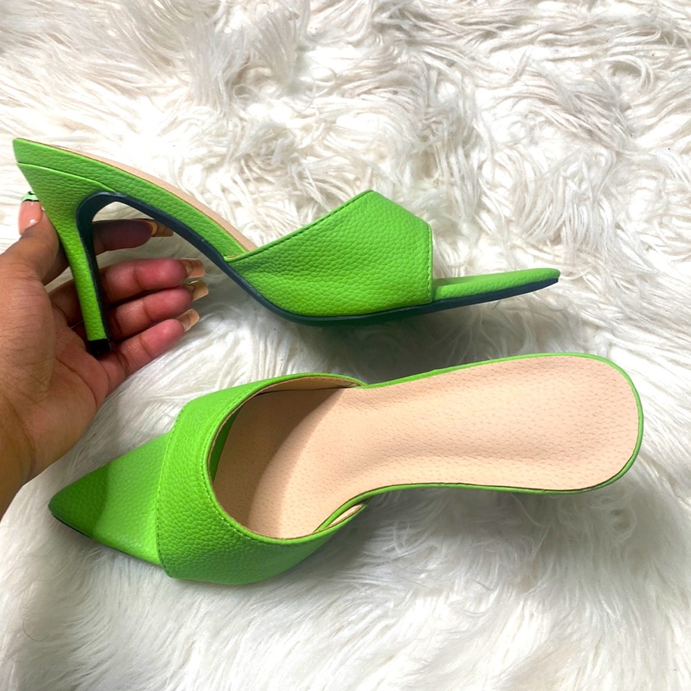 Green pointed toe heels